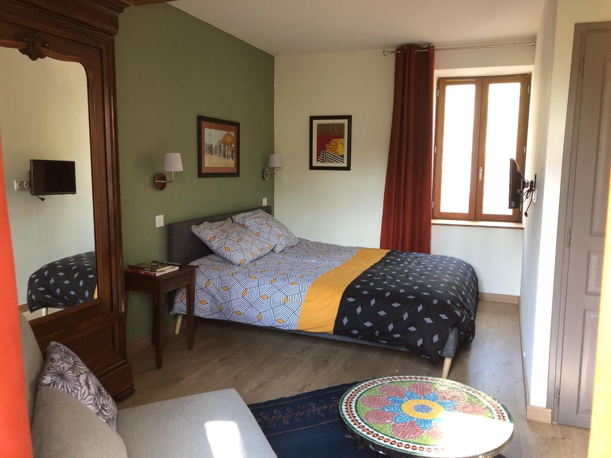 Chambre Sur Une Ile Saint-Bonnet-de-Rochefort Exterior photo
